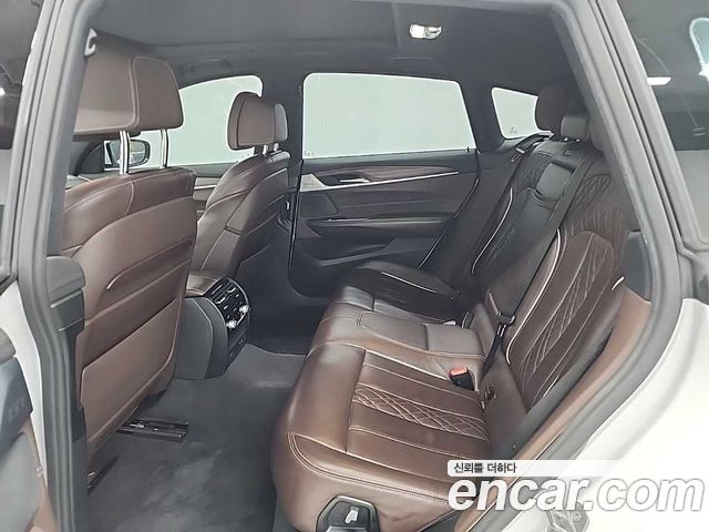 BMW 6 Series GT (G32) 630i xDrive M Sport 2020 — фото 16