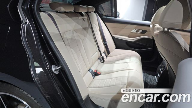 BMW 3 Series (G20) M340i Pro 2025 — фото 11