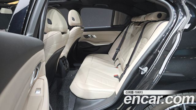 BMW 3 Series (G20) M340i Pro 2025 — фото 12