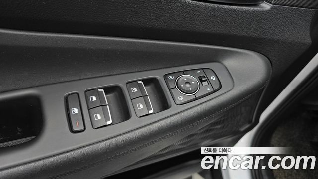 Hyundai Santa Fe Diesel 2.2 2WD Premium 2021 — фото 17