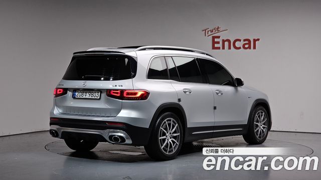 Mercedes-Benz GLB-Class (X247) AMG GLB35 4MATIC 2021 — фото 2