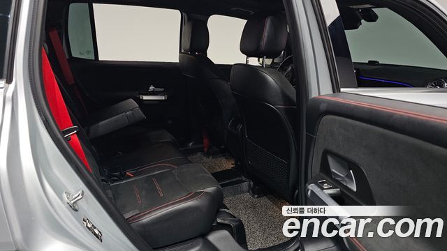 Mercedes-Benz GLB-Class (X247) AMG GLB35 4MATIC 2021 — фото 11