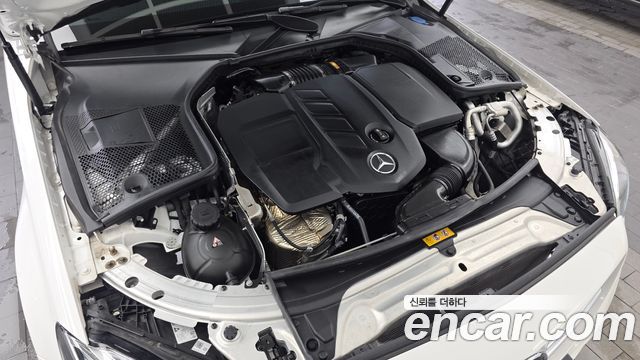 Mercedes-Benz C-Class (W205) C220 d 4MATIC 2021 — фото 6