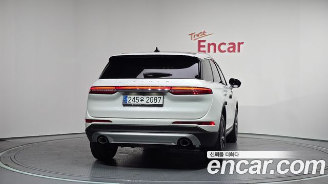 Lincoln Corsair 2.0 Reserve AWD 2020 — фото 4