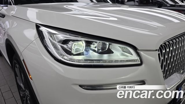 Lincoln Corsair 2.0 Reserve AWD 2020 — фото 22