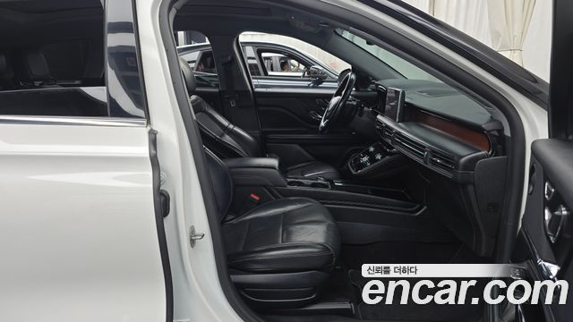 Lincoln Corsair 2.0 Reserve AWD 2020 — фото 26