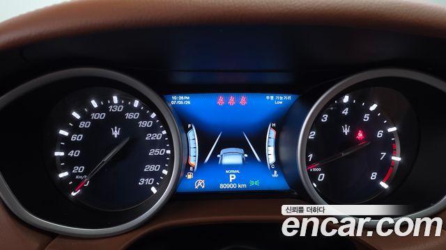 Maserati Ghibli 3.0S Q4 GranSport 3rd 2019 — фото 8