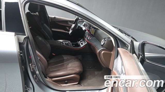 Mercedes-Benz CLS-Class (C257) CLS400d 4MATIC 2019 — фото 11