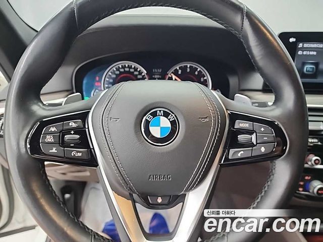 BMW 5 Series (G30) 530i xDrive M Sport Package Plus 2018 — фото 9