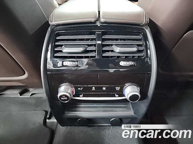 BMW 5 Series (G30) 530i xDrive M Sport Package Plus 2018 — фото 17