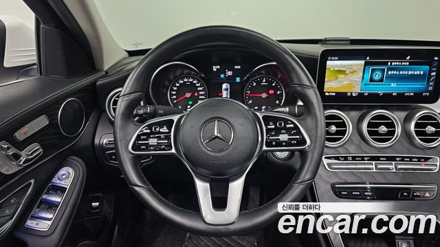 Mercedes-Benz C-Class (W205) C220 d 4MATIC Exclusive 2019 — фото 13