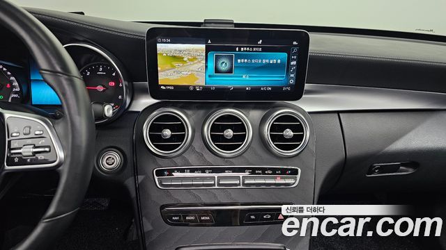 Mercedes-Benz C-Class (W205) C220 d 4MATIC Exclusive 2019 — фото 14