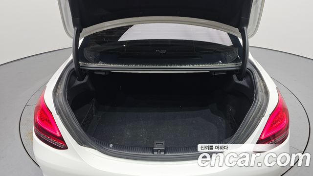 Mercedes-Benz C-Class (W205) C220 d 4MATIC Exclusive 2019 — фото 20