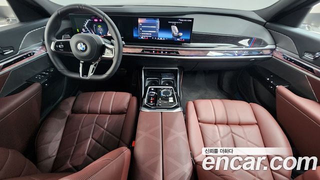 BMW 7 Series (G70) 740i xDrive M Sport 2025 — фото 7