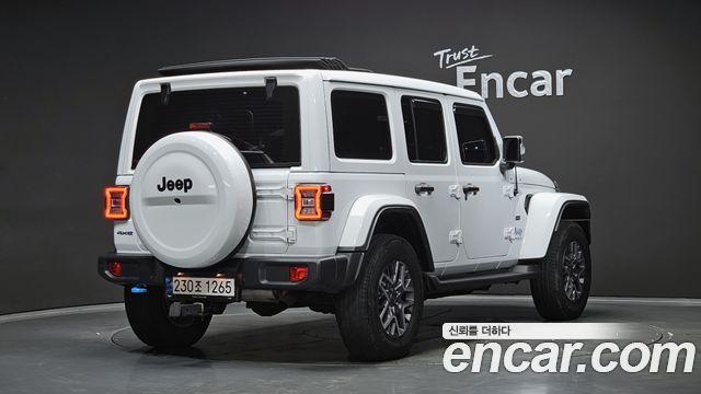 Jeep Wrangler (JL) 2.0 Overland Power Top 4Door 4xe 2022 — фото 2