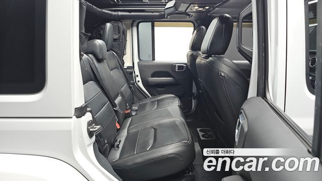 Jeep Wrangler (JL) 2.0 Overland Power Top 4Door 4xe 2022 — фото 32