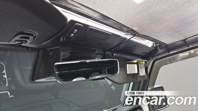 Jeep Wrangler (JL) 2.0 Overland Power Top 4Door 4xe 2022 — фото 35