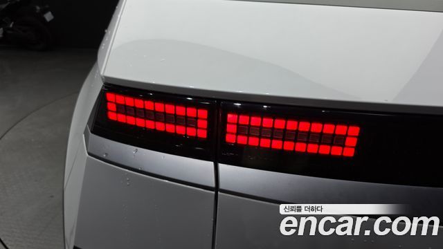 Hyundai Ioniq 5 Long Range AWD Exclusive 2023 — фото 23