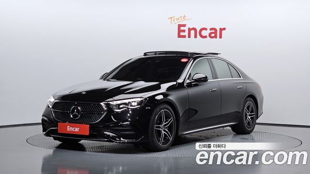 Mercedes-Benz E-Class (W214) E300 4MATIC AMG Line 2025 — фото 1