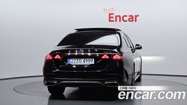 Mercedes-Benz E-Class (W214) E300 4MATIC AMG Line 2025 — фото 4