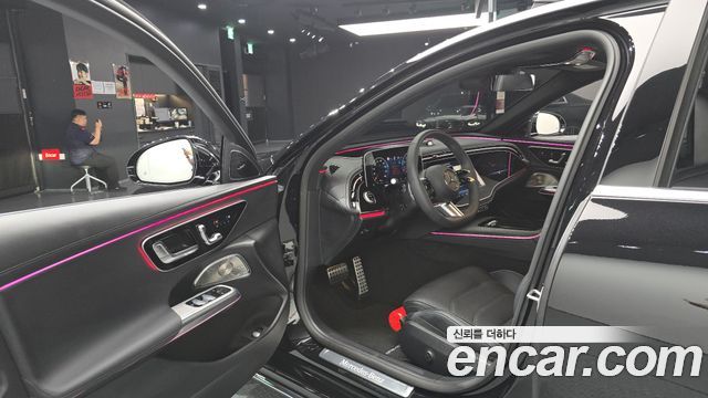 Mercedes-Benz E-Class (W214) E300 4MATIC AMG Line 2025 — фото 10