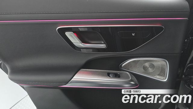 Mercedes-Benz E-Class (W214) E300 4MATIC AMG Line 2025 — фото 25