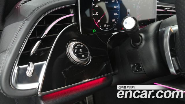Mercedes-Benz E-Class (W214) E300 4MATIC AMG Line 2025 — фото 27