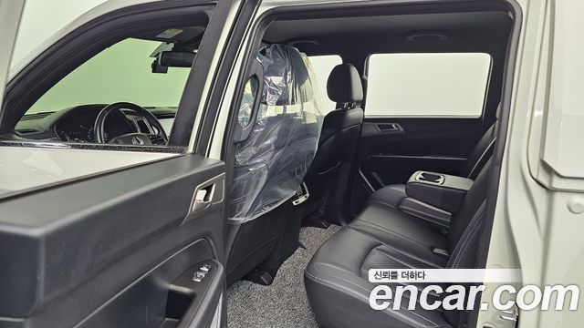 KG Mobility (SsangYong) Rexton Sports Khan Diesel 2.2 4WD Professional X (5-Link) 2019 — фото 11