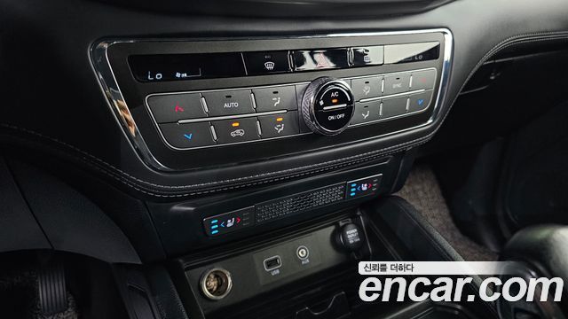 KG Mobility (SsangYong) Rexton Sports Khan Diesel 2.2 4WD Professional X (5-Link) 2019 — фото 18