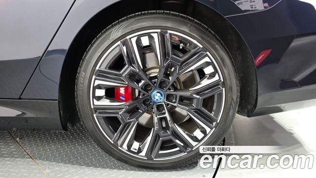 BMW i5 (G60) M60 xDrive 2024 — фото 21