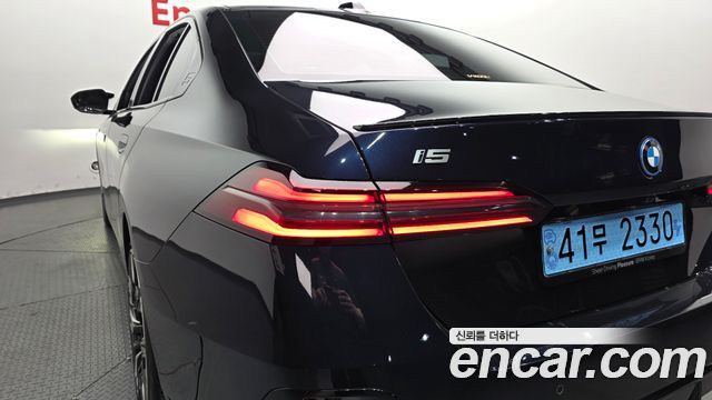 BMW i5 (G60) M60 xDrive 2024 — фото 23