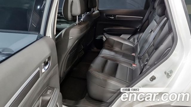Renault Korea QM6 2.0 LPe RE Signature 2WD 2021 — фото 8