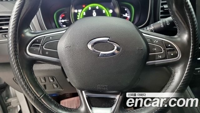 Renault Korea QM6 2.0 LPe RE Signature 2WD 2021 — фото 9