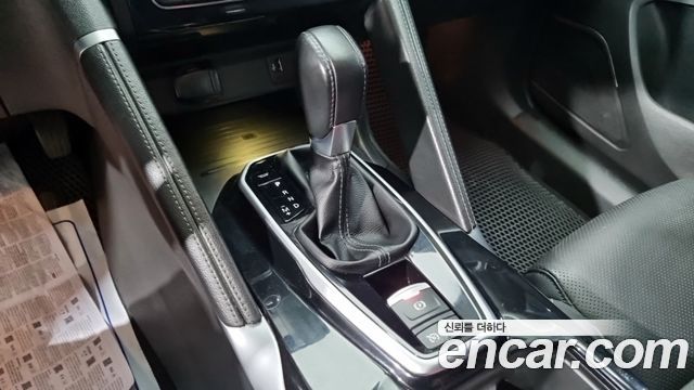Renault Korea QM6 2.0 LPe RE Signature 2WD 2021 — фото 15
