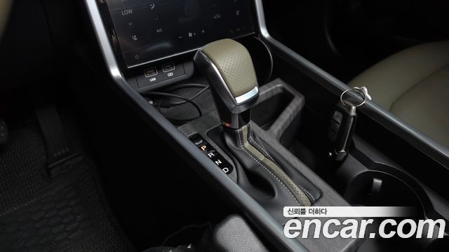 KG Mobility (SsangYong) Torres Gasoline 1.5 2WD T7 2023 — фото 9
