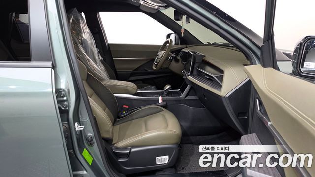 KG Mobility (SsangYong) Torres Gasoline 1.5 2WD T7 2023 — фото 11