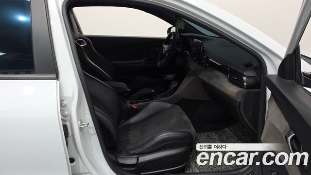 Hyundai Veloster (JS) 2.0 N 2021 — фото 26