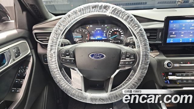 Ford Explorer (VI) 2.3 LimIted 4WD 2020 — фото 13