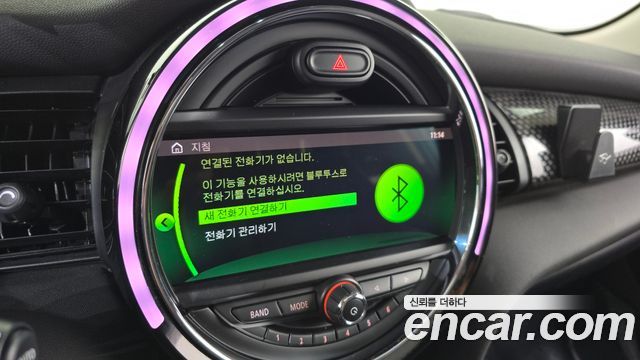MINI Cooper S 5Door Standard 3rd 2020 — фото 30