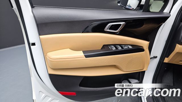 Kia Carnival (IV) Diesel 9-Seater Prestige 2021 — фото 24