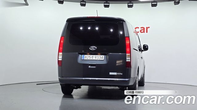 Hyundai Staria Cargo 5-Seater Modern 2023 — фото 4