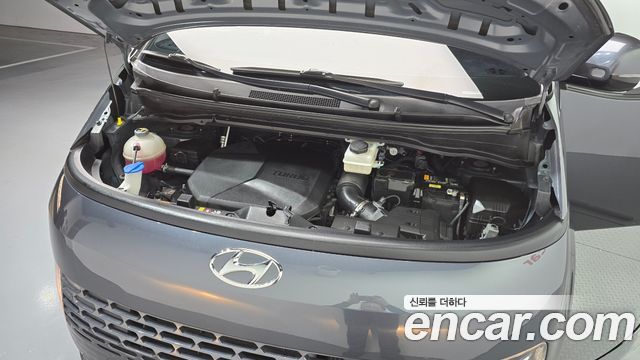 Hyundai Staria Cargo 5-Seater Modern 2023 — фото 6