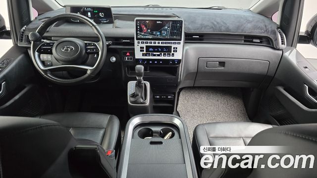 Hyundai Staria Cargo 5-Seater Modern 2023 — фото 7