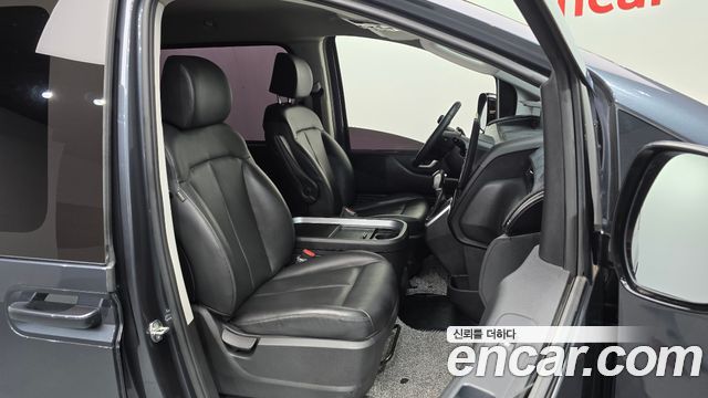 Hyundai Staria Cargo 5-Seater Modern 2023 — фото 11