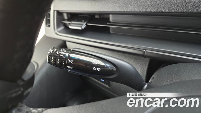 Hyundai Staria Cargo 5-Seater Modern 2023 — фото 16