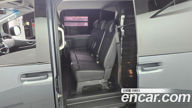 Hyundai Staria Cargo 5-Seater Modern 2023 — фото 26