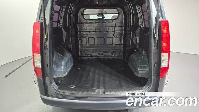 Hyundai Staria Cargo 5-Seater Modern 2023 — фото 30