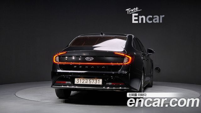 Hyundai Sonata (DN8) 2.0 Premium Plus 2022 — фото 4