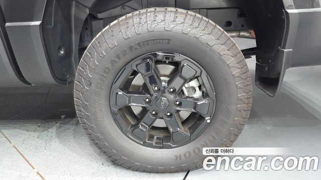 Kia Tasman 2.5T Gasoline 4WD X-Pro 2026 — фото 21