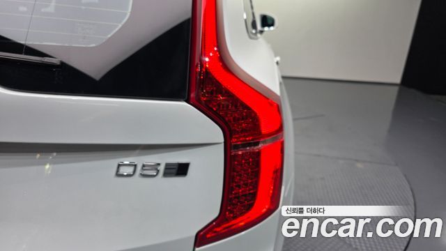 Volvo XC90 (II) D5 Inscription 2017 — фото 29